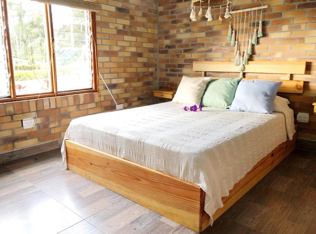 Tribu Ecohostal ลอส ซานตอส ภายนอก รูปภาพ